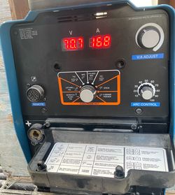 Miller XMT 350 Welder