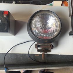 SAE-FONY-91 6493 Antique Jeep Light 