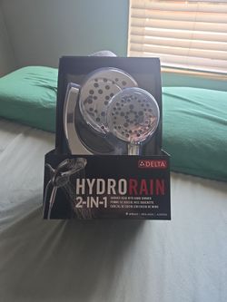 Delta Hydrorain 2 In 1 Shower head