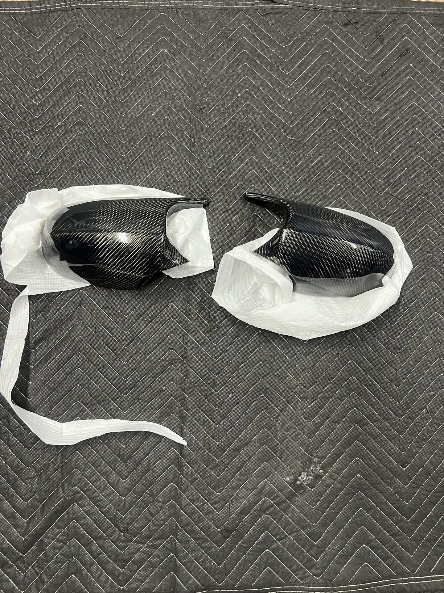 Bmw E90/E92 Carbon Fiber Mirror Caps