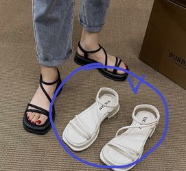 Roman Sandals with Open Toe And Elastic Strap Color Beige Size 7