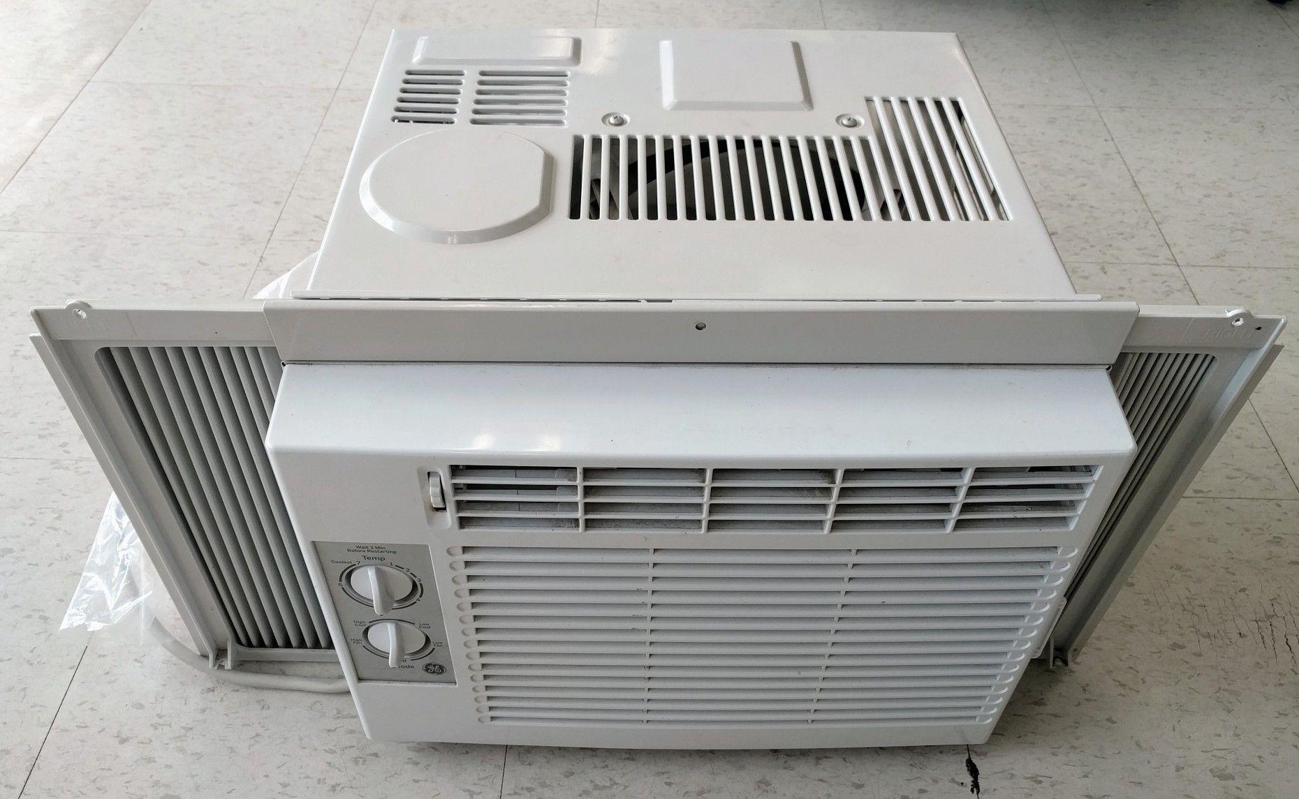 General Electric 5,000 BTU Window Air Conditioner, 115V, GE AEY05LV