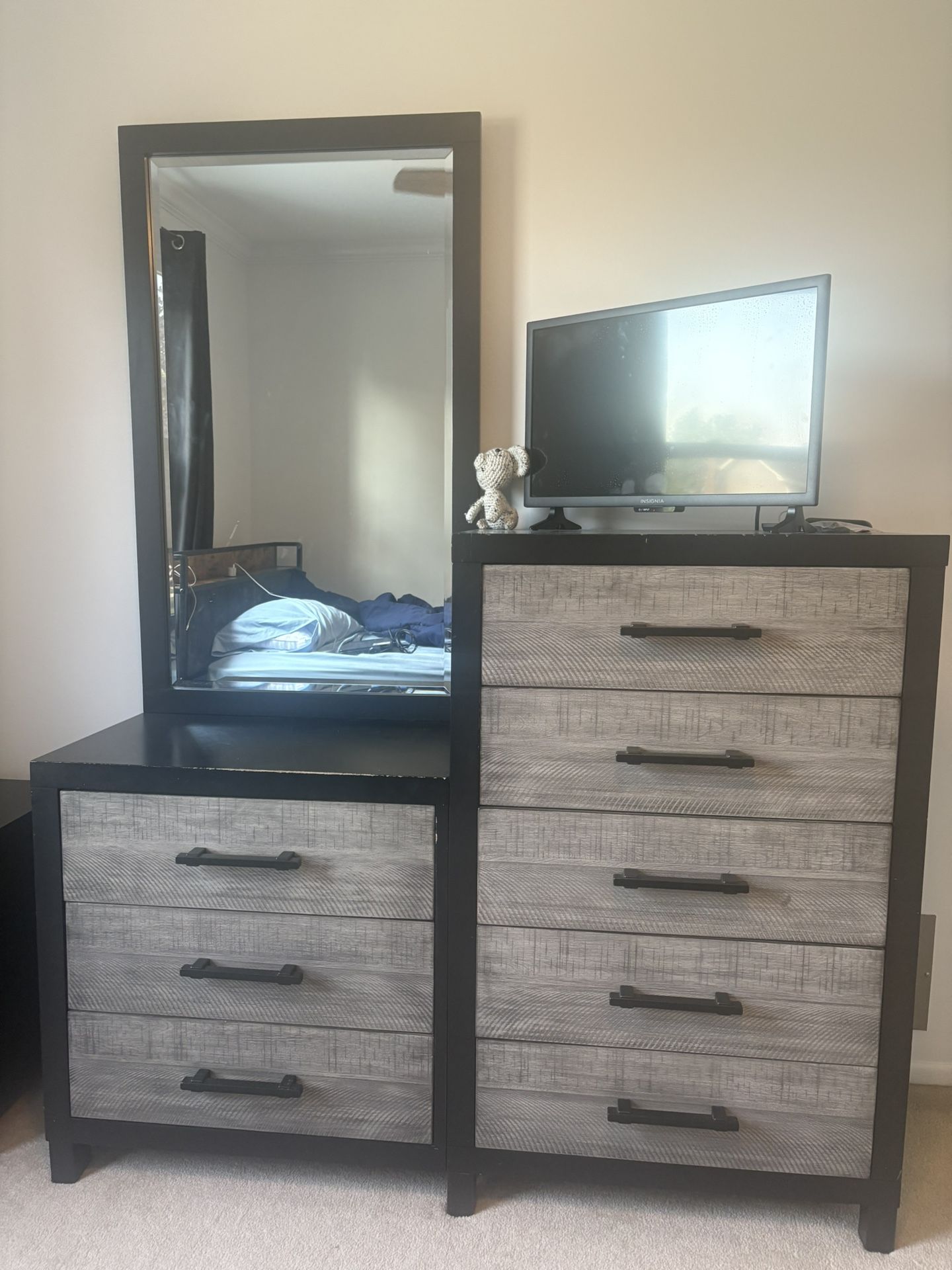 Dresser w/mirror and Night Stand