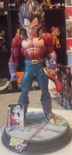 Dragon Ball GT Super Saiyan 4 Vegeta Figure