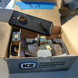 Door Handle & Lock Set (Commercial)