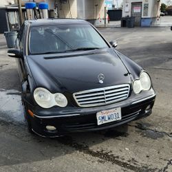 2005 Mercedes-Benz C-Class
