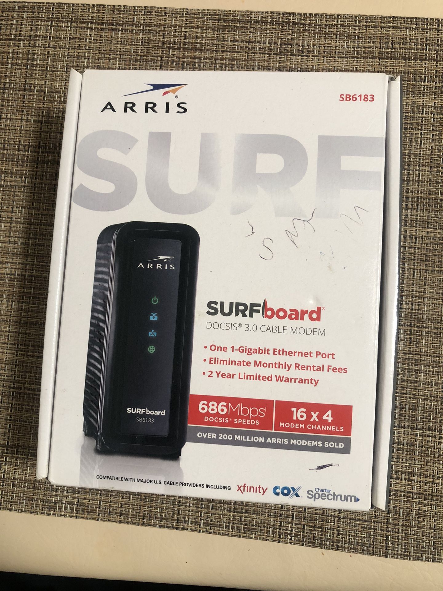 ARRIS SB6183 SURFboard DOCSIS 3.0 Cable Modem 686 Mbps 16x4 Channels