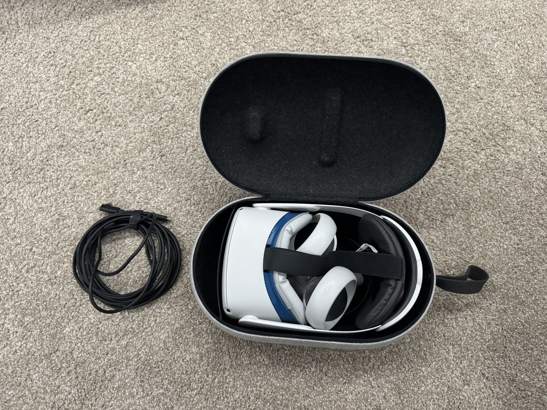 Meta Quest 2 64Gb + Meta Link Cable
