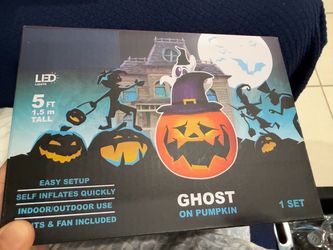New Inflatable Halloween Ghosts on pumpkin Spirit Outdoor Garden Decoration Blowing Up Toys with Built-in LED Lights brand new