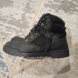 Woman's size 5 Timberland
