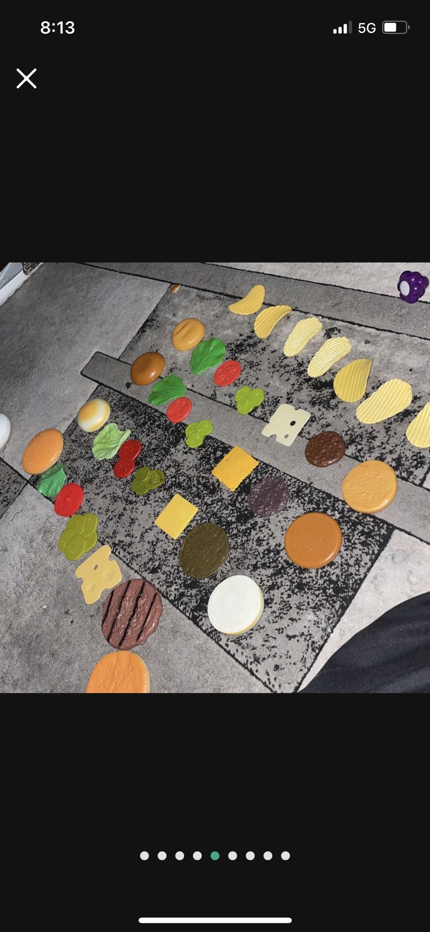 Play Cheese Burgers An Chips Set All $6