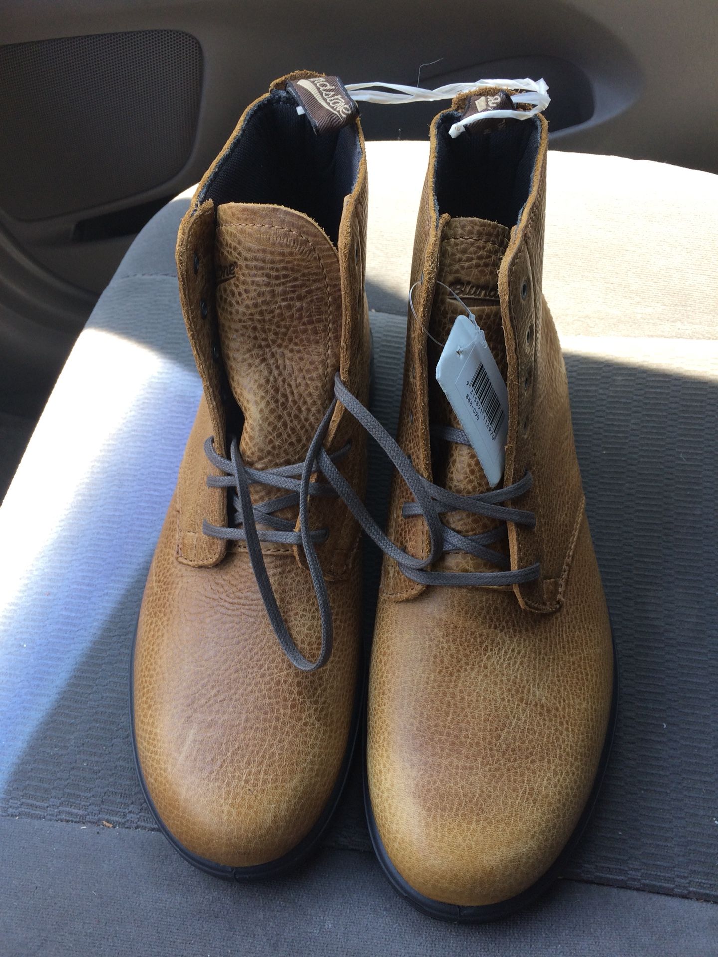 Blundstone Tasmania Australia Leather Boots Men’s Size 9 for Sale in