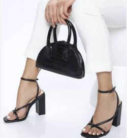 Fashion Nova Black 5 1/2 Heels New Inbox