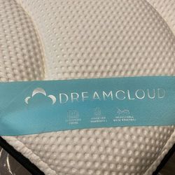 Queen Mattress ( DreamCloud Premier)