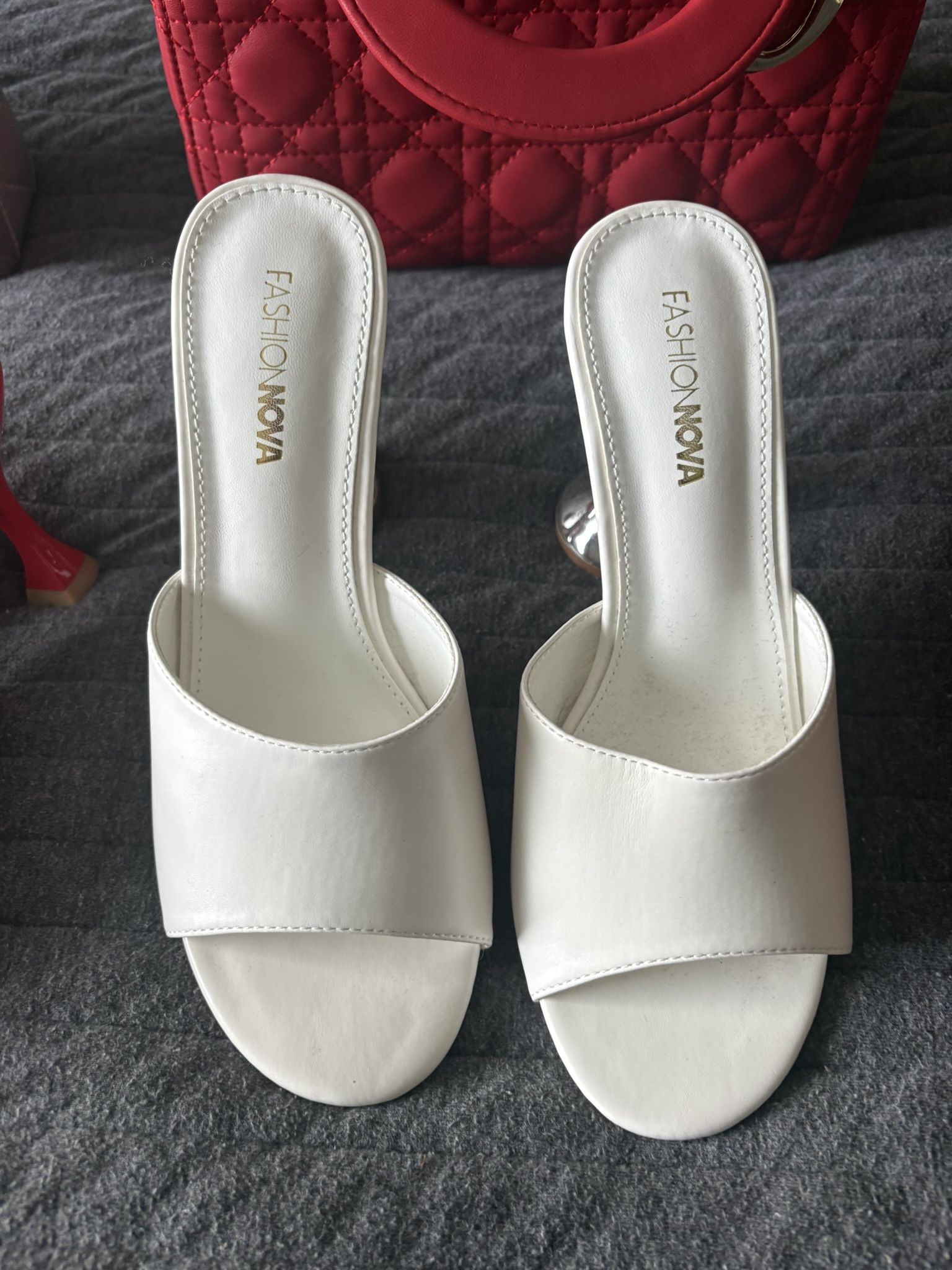 Pearl White Heels Size 7