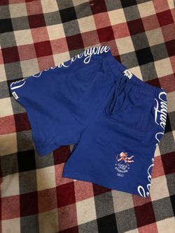 Shorts size M