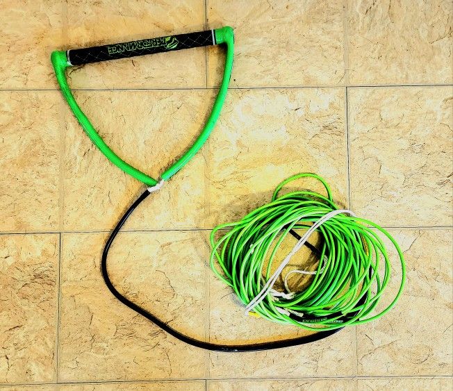 Proline Wakeboard + Wakeskate Tow Line 75 Ft