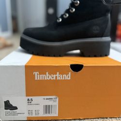 Women’s Timberland Boots Size 8.5