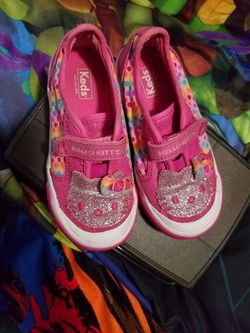 Hello kitty shoes size 8