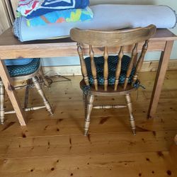 Kitchen Table, 2 Chairs 