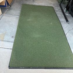 FiberBuilt Studio Golf Mat 8ft X 4ft - Vibration Absorption Rubber And Turf Mat