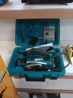 Makita Planer KP0800