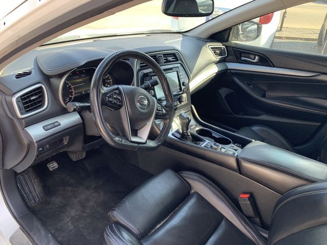 2016 Nissan Maxima