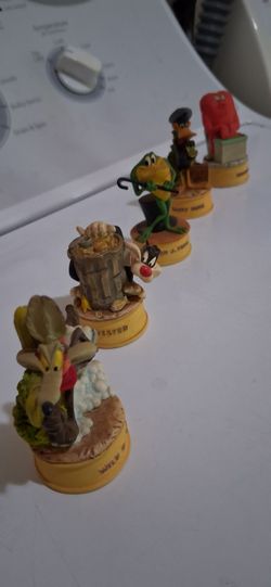 LENOX  1998 WARNER BROS THIMBLES