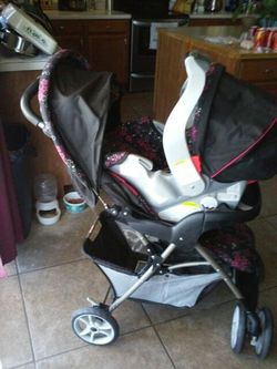 Car seat and stroller combo