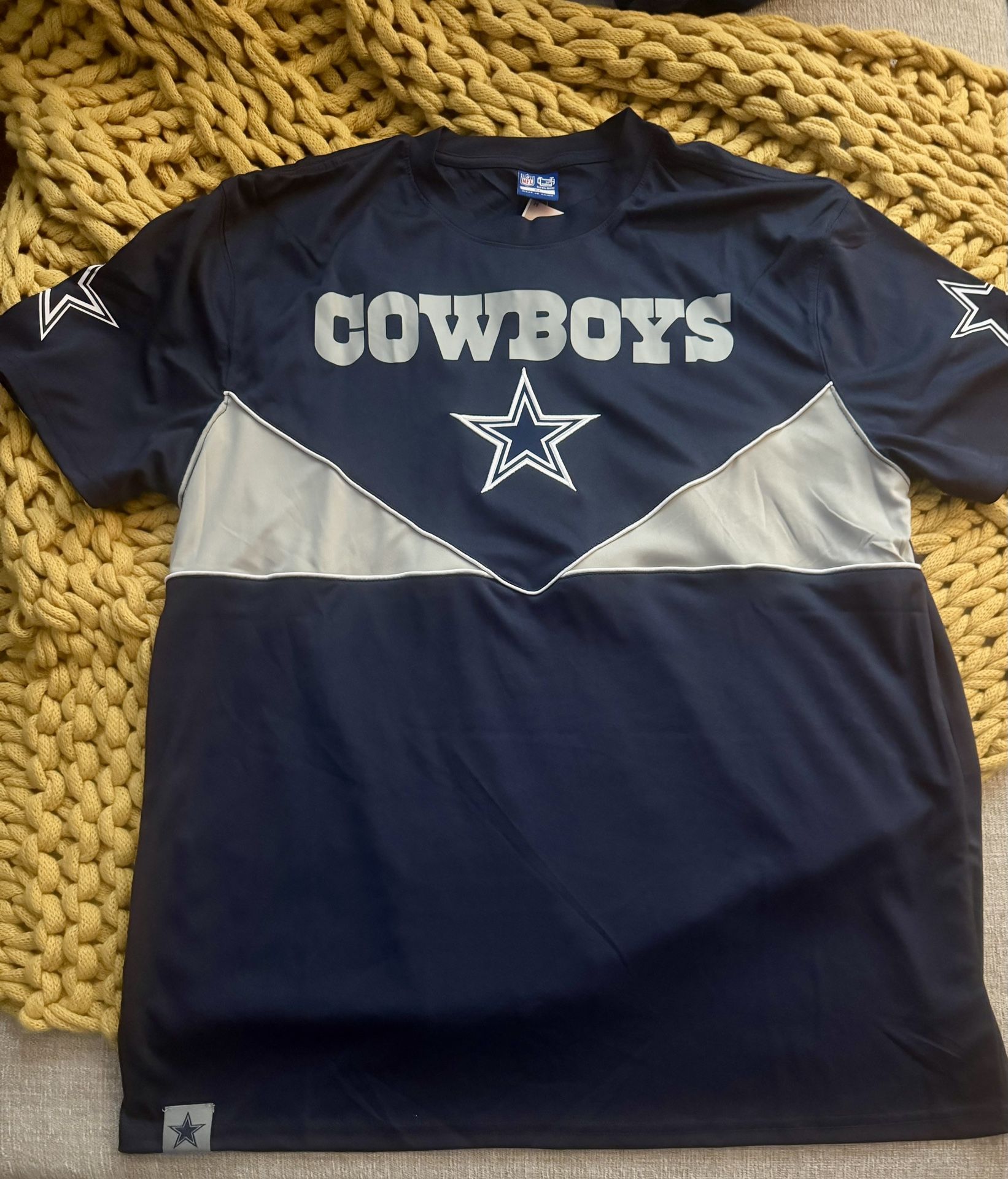 NFL Dallas Cowboys Team Apparel Ultra Game Jersey Men’s Size Lg, XL or XXL. (Blue) New