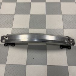 2024 tesla bumper beam Like new