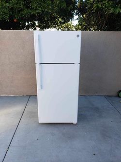 GE Refrigerator 16cu ft 28x29x64🚨👍3 MONTHS WARRANTY