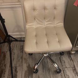 Rolling Chair