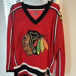 Patrick Kane #88 Chicago Blackhawks Official NHL Jersey – Adult Medium – Excellent Condition