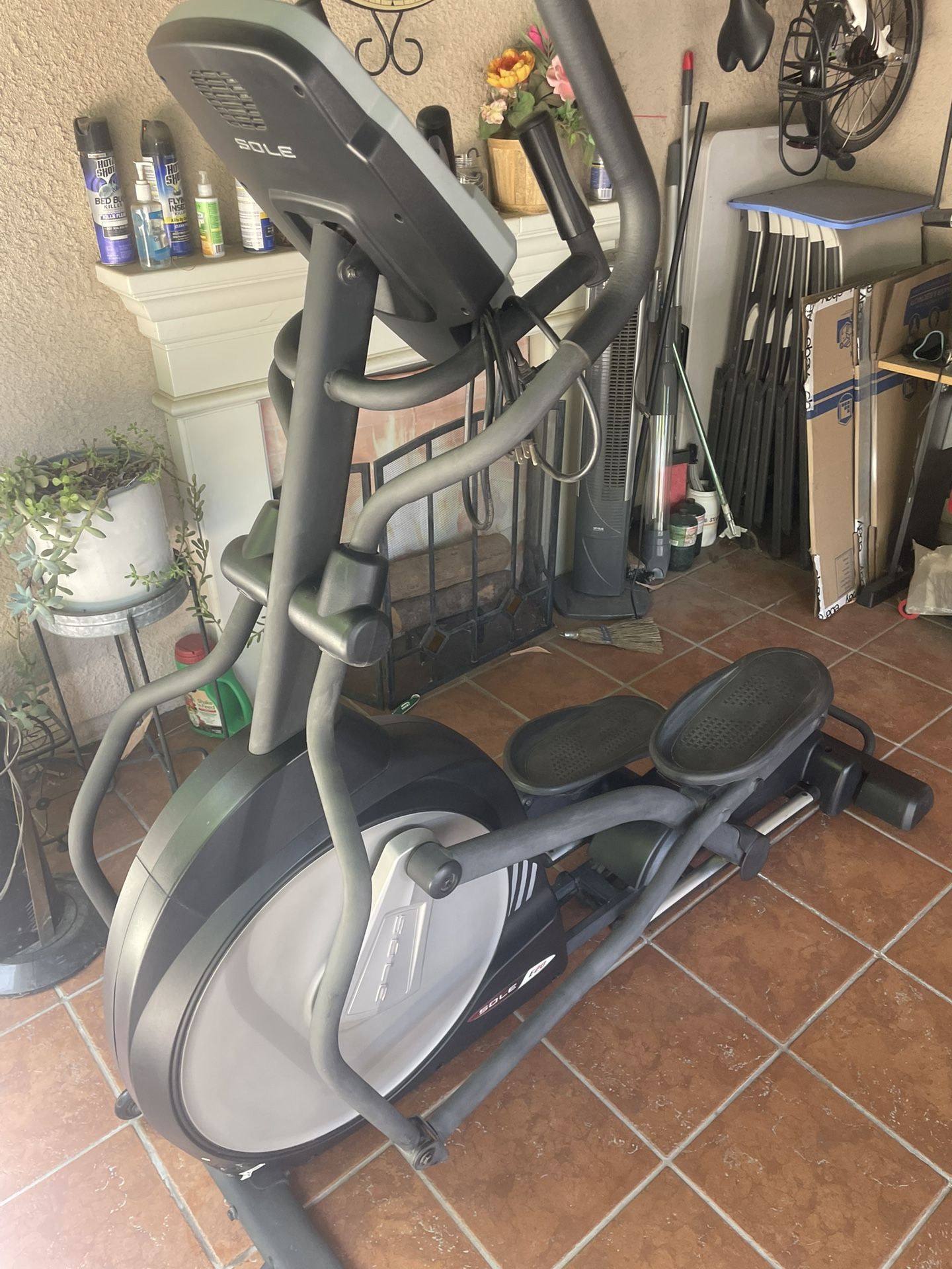 ELIPTICAL MACHINE WORKOUT