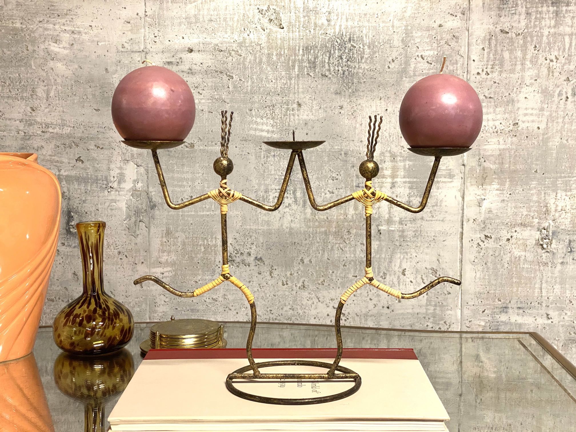 Modernist candle holder