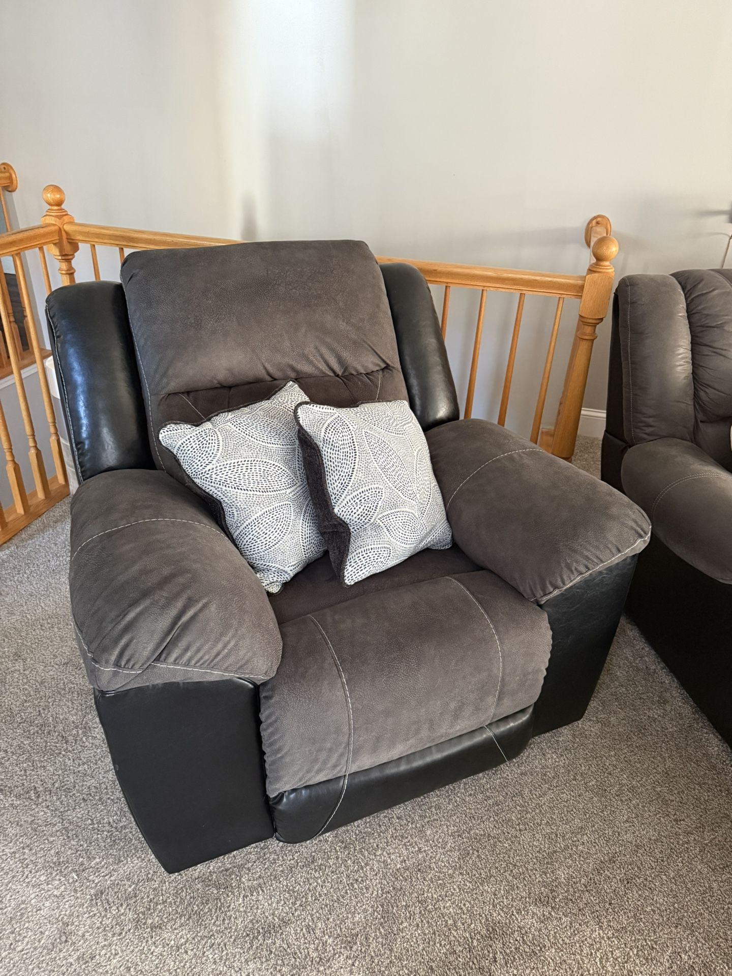 Ashley Furniture Rocker Recliner