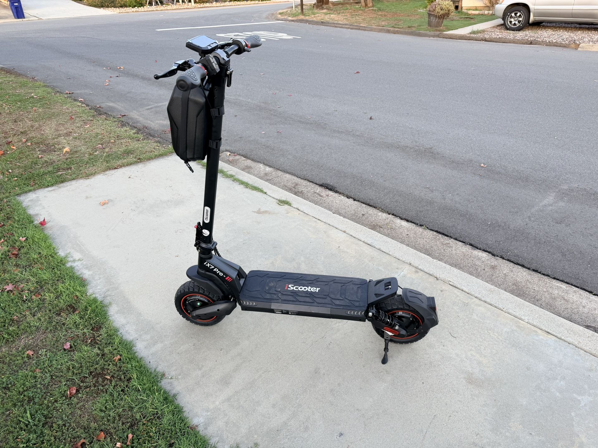 Electric Scooter iX7 Pro IScooter Like Brand New!