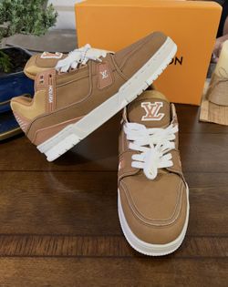 New LV Men’s Shoes.