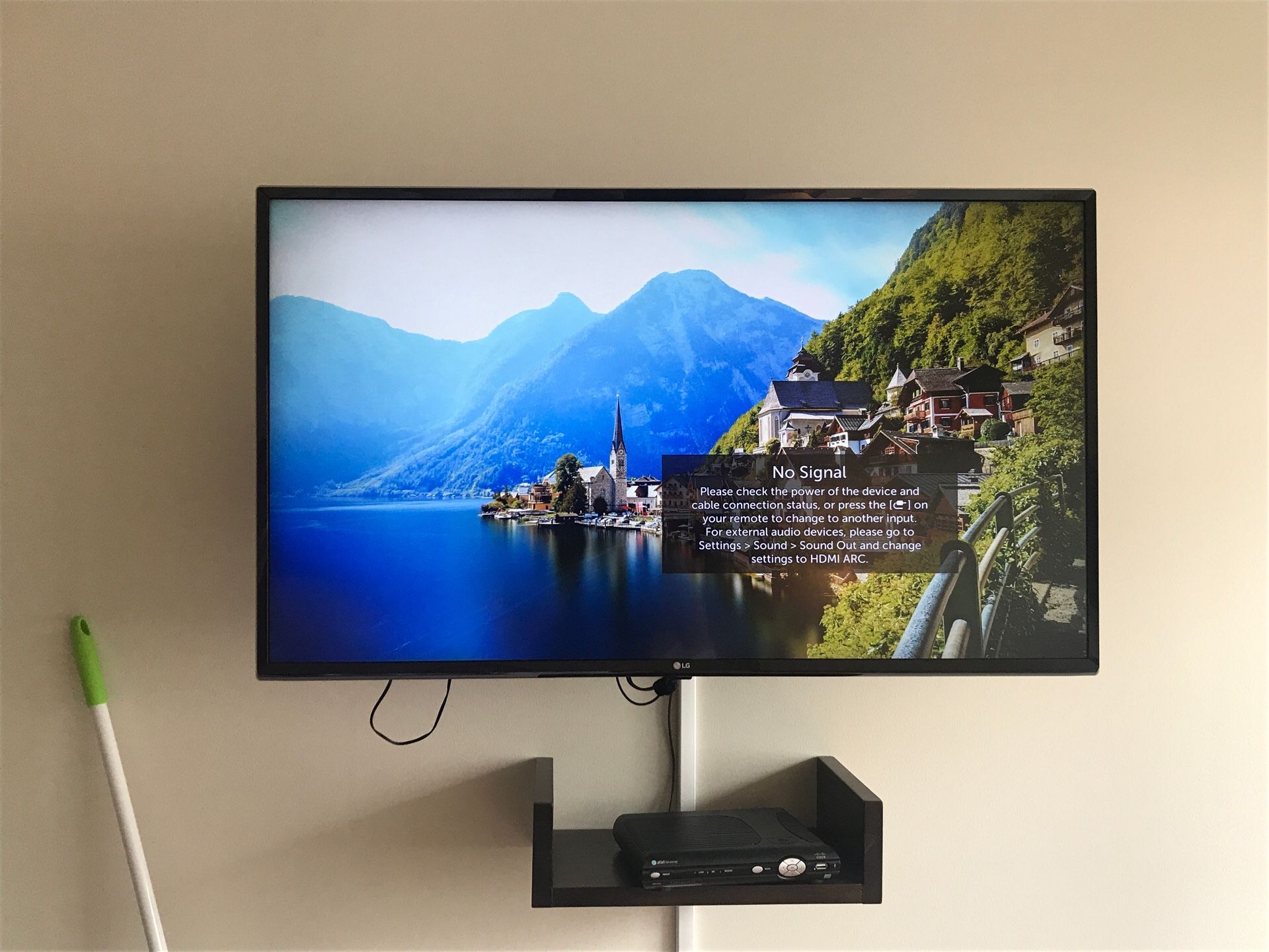 43in LGWebOS smart tv