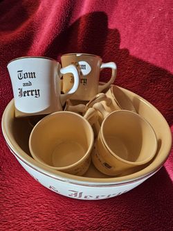 ANTIQUE BOWL AND CUPS. 