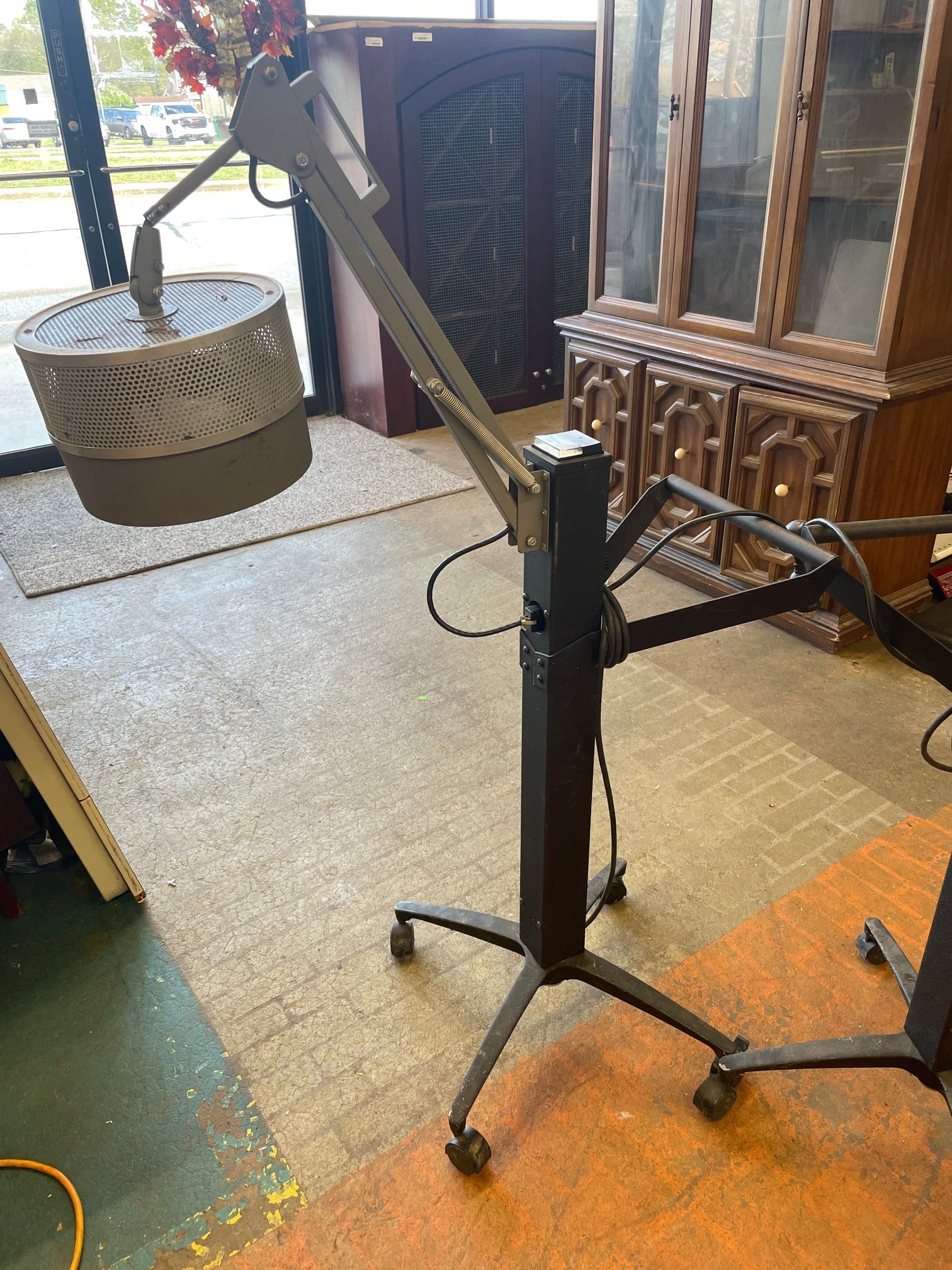 Stand, SAD,  Pair of Rolling Stands