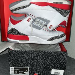 Used jordan 3 fire red good condition comes with box.