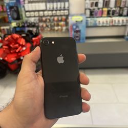 iPhone 8| 64 GB Unlocked/ Only $199 TODAY