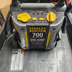 Stanley Battery Jumper