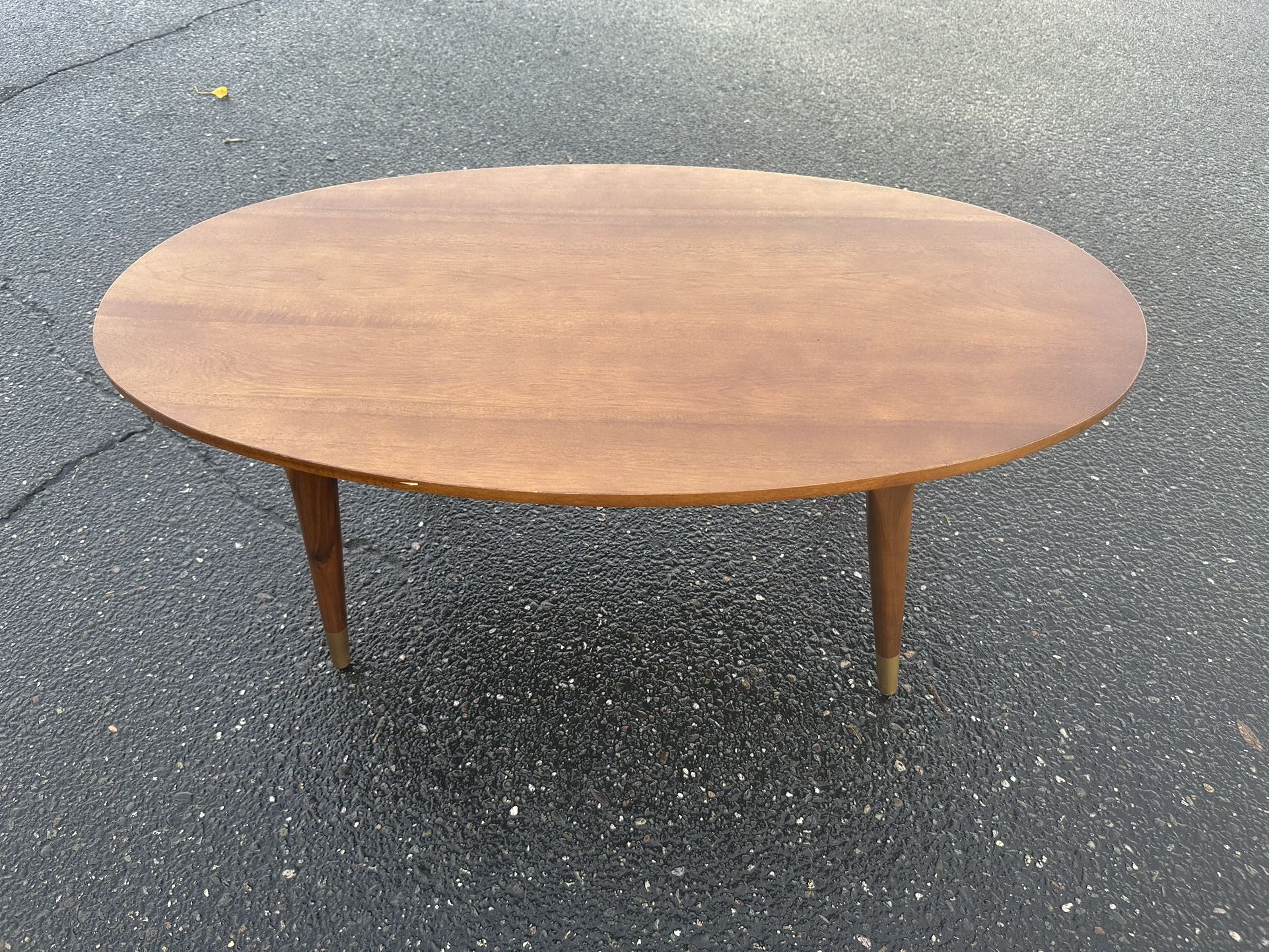 Mid Century Modern - Coffee Table 