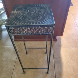 Cute Little Metal Plant Stand