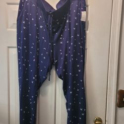 NWOT Motherhood Maternity Bottoms