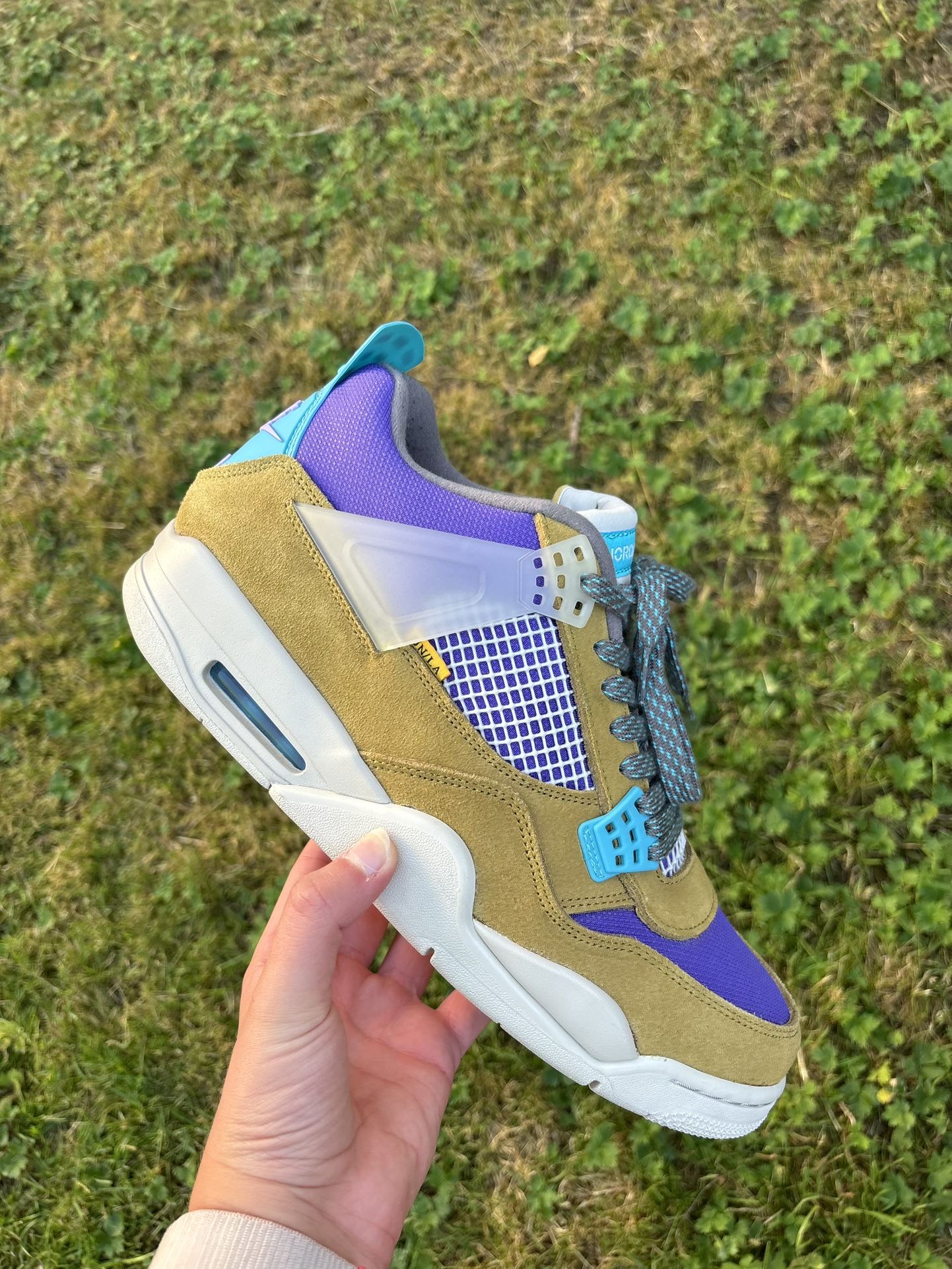 Jordan 4 Union Desert Moss