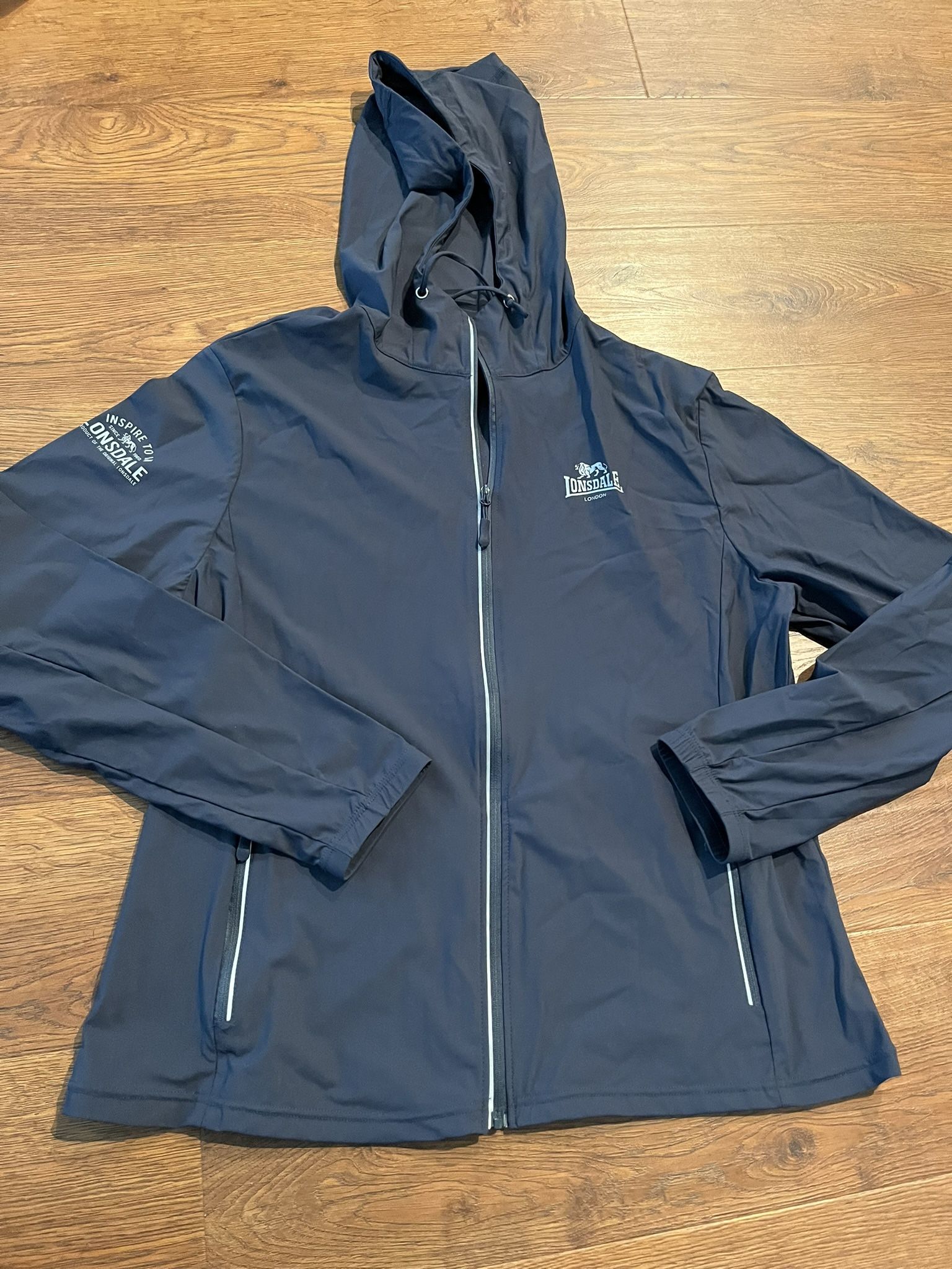 Lonsdale women’s rain jacket size L